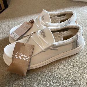 Hey Dude Wally Linen Natural White Size 9